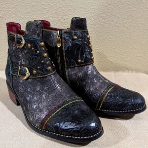 L'Artiste Ankle Boots